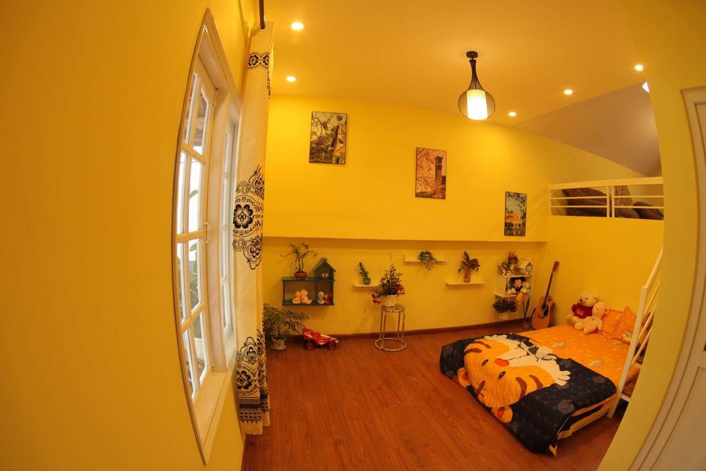 Fullhouse Homestay Đà Lạt Extérieur photo