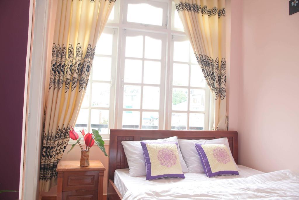 Fullhouse Homestay Đà Lạt Extérieur photo